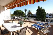 house Becker with sea view in Miami playa in Spain