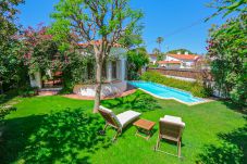 Villa in Cambrils - VILLA FALGUERA