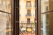 Apartment in Barcelona - GRACIA SUITE, balcony