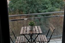 Apartment in Hospitalet de Llobregat - LA FIRA, large, stylish, 4 bedrooms