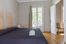 Apartment in Barcelona - CIUTADELLA PARK, 4 bedrooms, top views