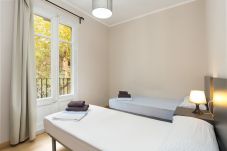 Apartment in Barcelona - CIUTADELLA PARK, 4 double bedrooms, top views