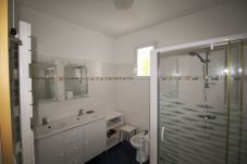 House in Andernos-les-Bains - RVMQ54
