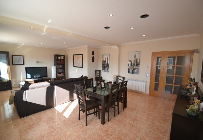 Download 2 suites dun dormitori a la platja de miami For iPhone Free 2 Suites Dun Dormitori A La Platja De Miami