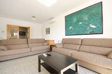 Villa in Calafell - R11 - CASA BLANCA