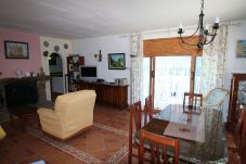 Villa in Mont-Roig del Camp - Villa Cati