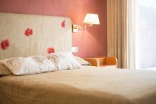 Apartment in Tarragona - TH25-Andorra