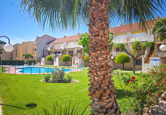  in Cambrils - Tres Carabelas 46