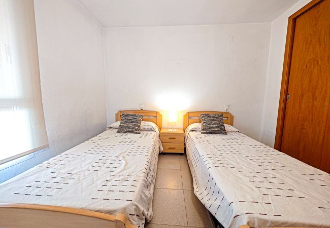 Apartment in Cambrils - OLIMAR A 4 11 Apartment in Cambrils - OLIMAR A 4 11