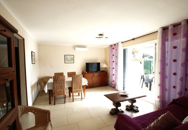 Casa lara fully equipped in miami playa spain Casa lara fully equipped in miami playa spain