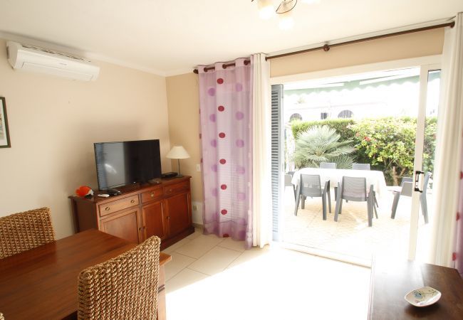 House in Miami Playa - Casa Lara by Parc Mont-roig House in Miami Playa - Casa Lara by Parc Mont-roig