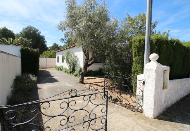 Villa in Mont-Roig del Camp - Villa Rustical 9 Costa Dorada Villa in Mont-Roig del Camp - Villa Rustical 9 Costa Dorada