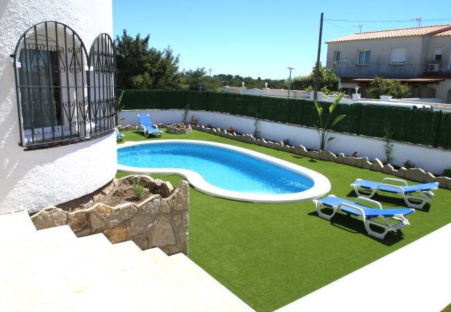 Villa in Miami Playa - Villa Paradis Costa Dorada Villa in Miami Playa - Villa Paradis Costa Dorada