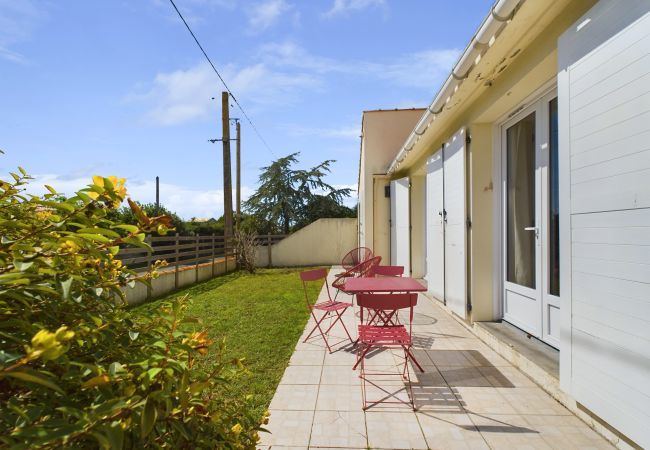 House in Brem-sur-Mer - hoomy10640 House in Brem-sur-Mer - hoomy10640