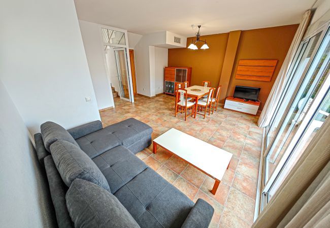 House in Salou - LAS CUMBRES 48 House in Salou - LAS CUMBRES 48