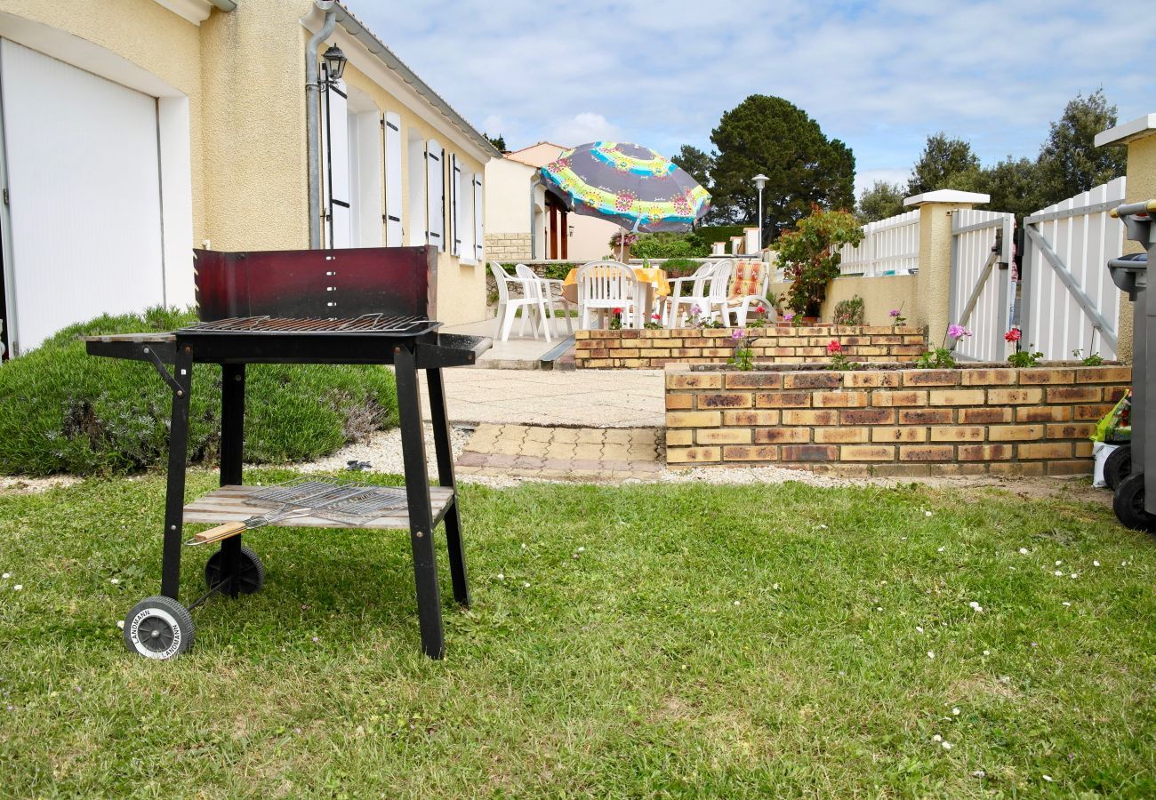 House in Brem-sur-Mer - hoomy10051 House in Brem-sur-Mer - hoomy10051