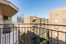 Apartamento en Barcelona - PORT BCN, classic 3bed with balcony