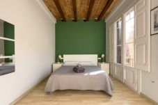 Apartamento en Barcelona - GRACIA CHIC, with balcony and views