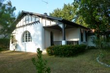Casa en Andernos-les-Bains - RVMQ54