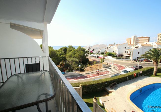 terraza vista mar apartamento vacaciones miami platja terraza vista mar apartamento vacaciones miami platja