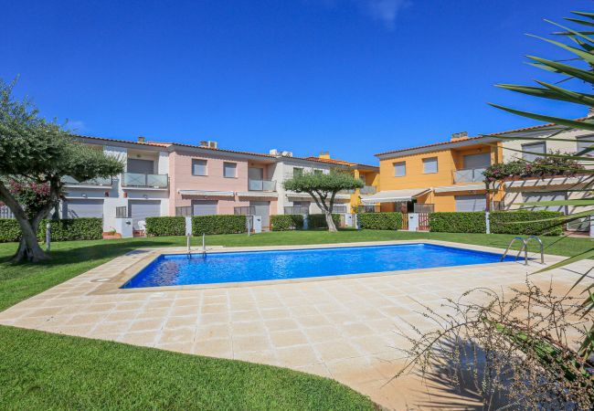 Casa en Cambrils - TARONGERS 33 C Casa en Cambrils - TARONGERS 33 C