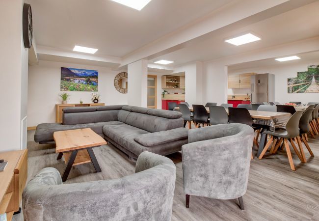 Apartamento en Genos - hoomy10586