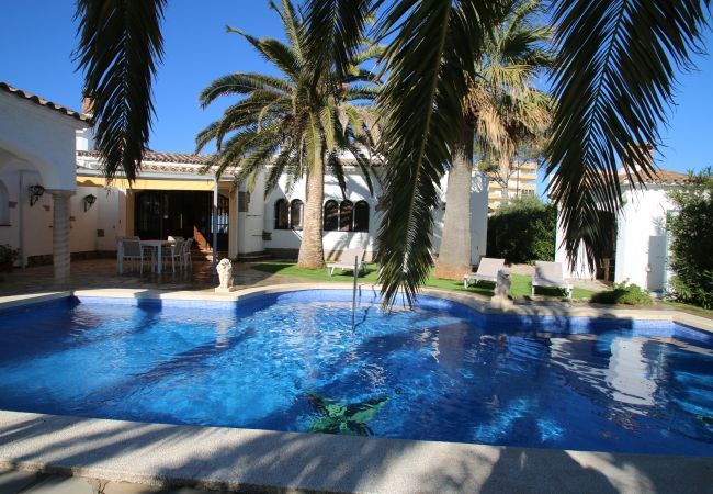 Villa en Miami Playa - Villa Margarita Seaview by Parc Mont-roig Villa en Miami Playa - Villa Margarita Seaview by Parc Mont-roig