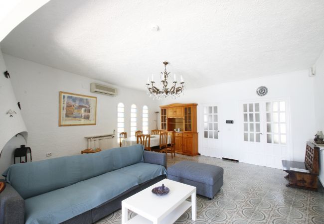 Villa en Miami Playa - Villa Margarita Seaview by Parc Mont-roig Villa en Miami Playa - Villa Margarita Seaview by Parc Mont-roig