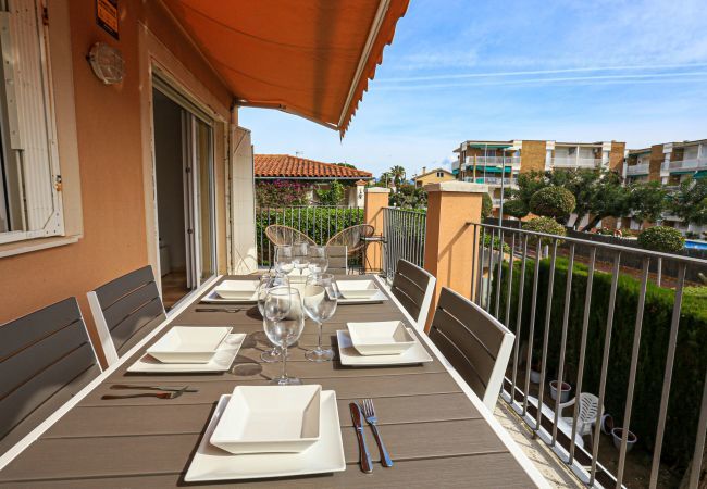 Apartamento en Cambrils - Bahia Dorada 8 D Apartamento en Cambrils - Bahia Dorada 8 D