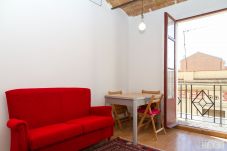 Appartement à Barcelone - GRACIA ROSE, 4 bedrooms, balcony