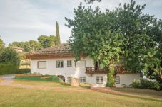 Villa à Calafell - BFA 1 - CASA CON PISCINA, PISTA DE TENIS, JARDIN,