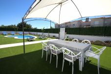 maison miami platja avec jardin et piscine privée