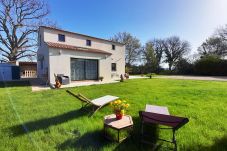 Villa à Meyrargues - Villa Sandrine 4 pieces 6 personnes proche Aix en