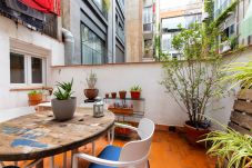 Appartement à Barcelone - PRIVATE TERRACE, 4 bedrooms, 2 bathrooms