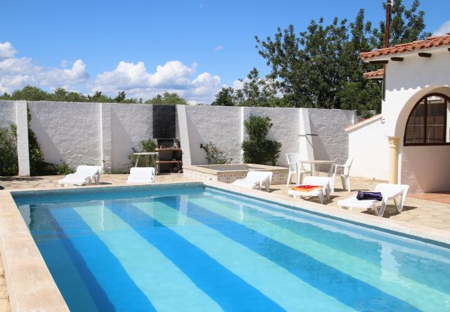 Villa à Mont-Roig del Camp - Villa Rustical 14 Costa Dorada Villa à Mont-Roig del Camp - Villa Rustical 14 Costa Dorada