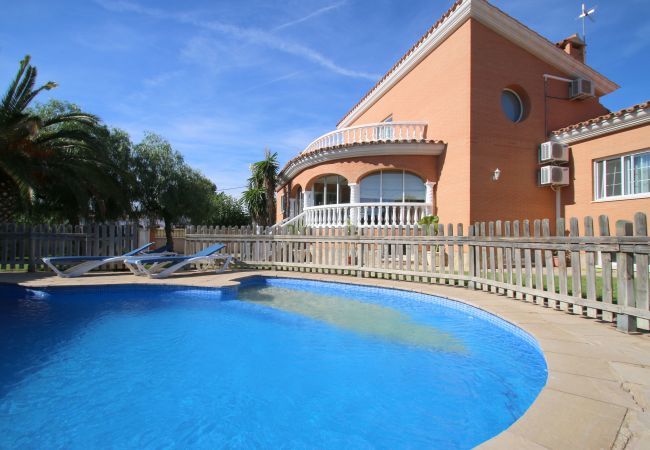 Villa à Miami Playa - Villa Antonia by Parc Mont-roig Villa à Miami Playa - Villa Antonia by Parc Mont-roig